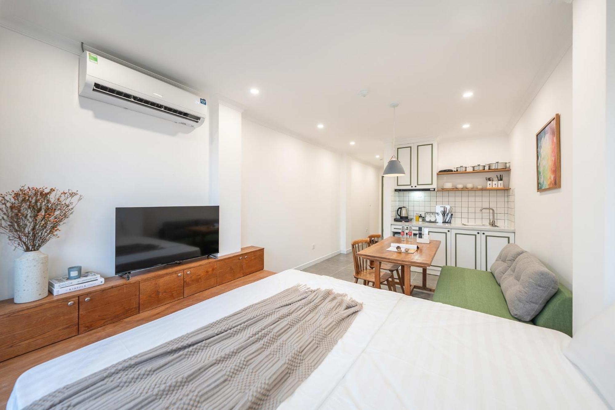 Location/Big Group/Private Villa With Pool And Kitchen Hanoi Esterno foto