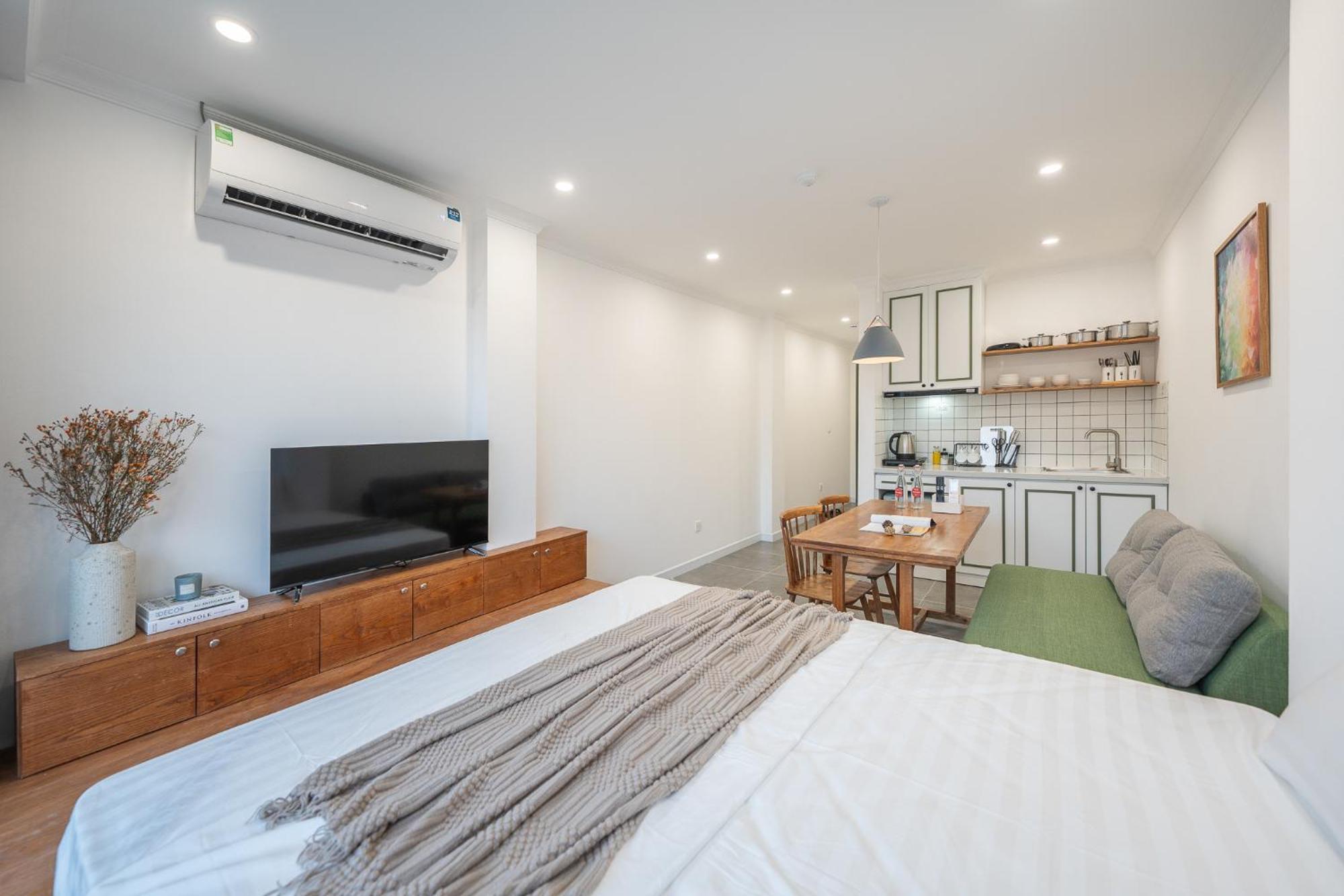 Location/Big Group/Private Villa With Pool And Kitchen Hanoi Esterno foto