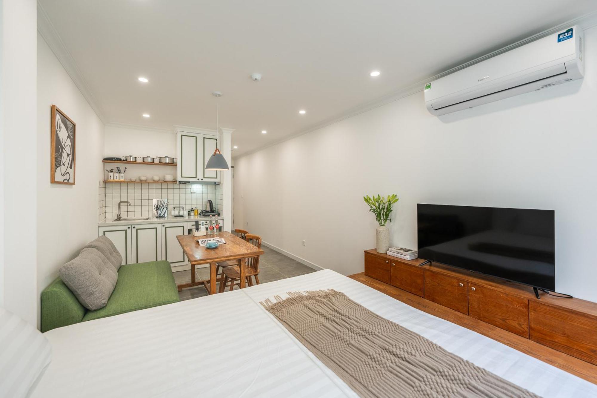 Location/Big Group/Private Villa With Pool And Kitchen Hanoi Esterno foto